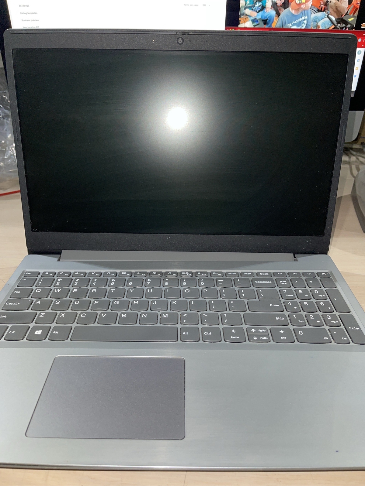 Lenovo IdeaPad L340-15API AMD Radepn 8GB RAM NO HD