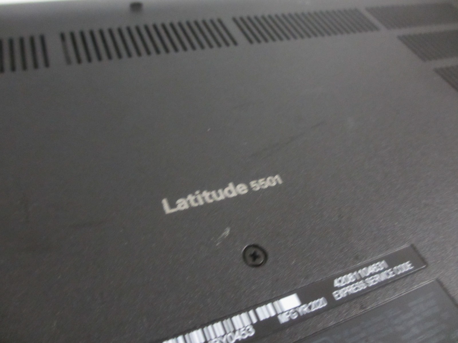 Dell Latitude 5501 i5-9400H 2.50GHz 16GB 256GB M2SSD LAPTOP + NOOS AC