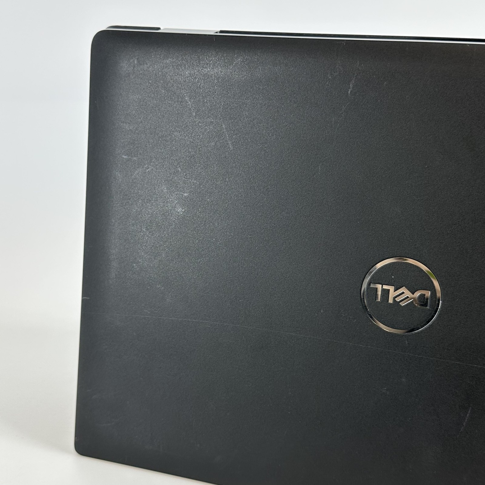 Dell Latitude 3420 14 Black FHD i5-1135G7 2.40GHz 16GB 256GB SSD Good