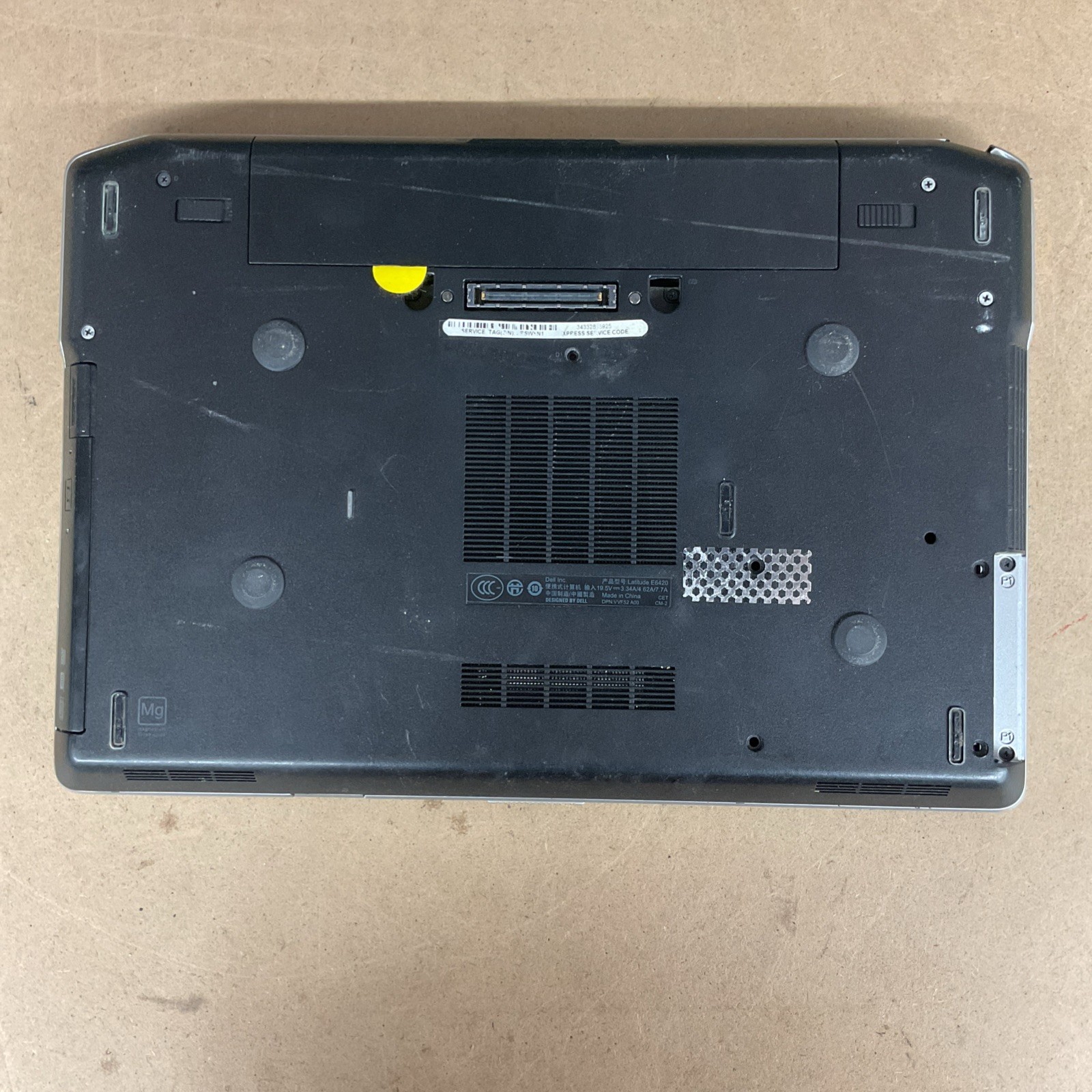 Dell Latitude E6420 15.6 inch – Broken Untested Lot Of 2