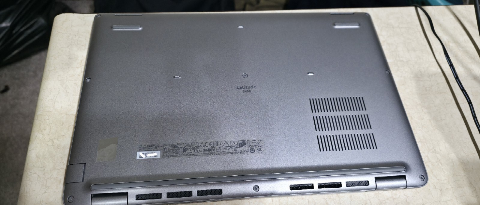 Dell Latitude 5450 14″ Core Ultra 7 165U 16GB 512GB NVMe Win 11 Touch Screen