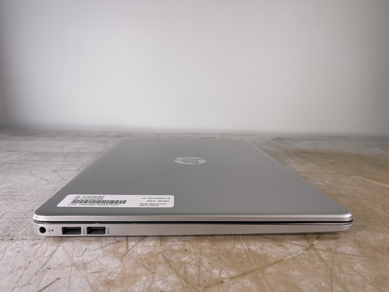HP LAPTOP 15-EF0023DX RYZEN 5 3500U @ 2.10GHz, 4GB RAM, NO HDD/OS