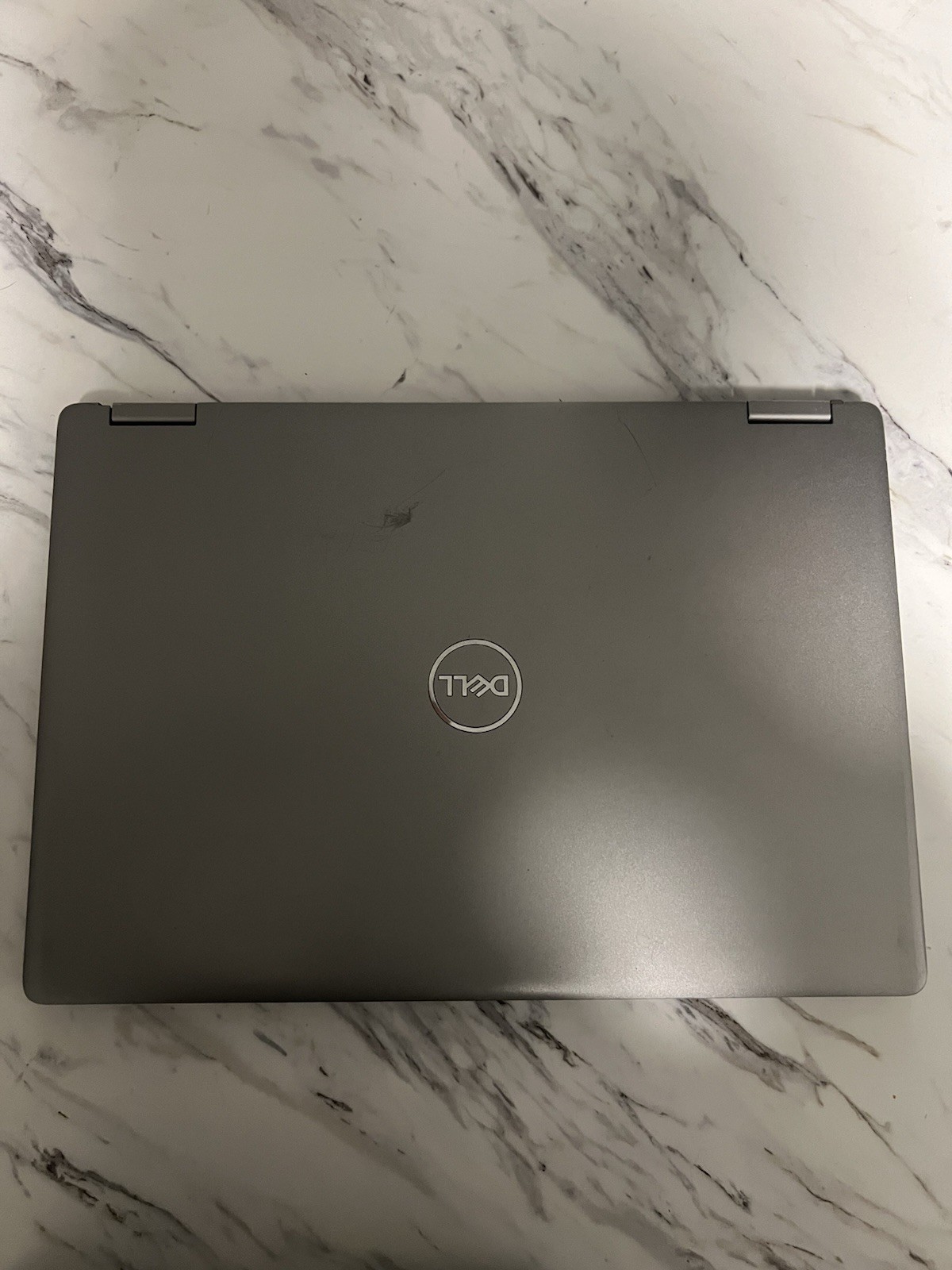 Dell laptop 7390 2-in-1 “used” good condition factory reseted and ready
