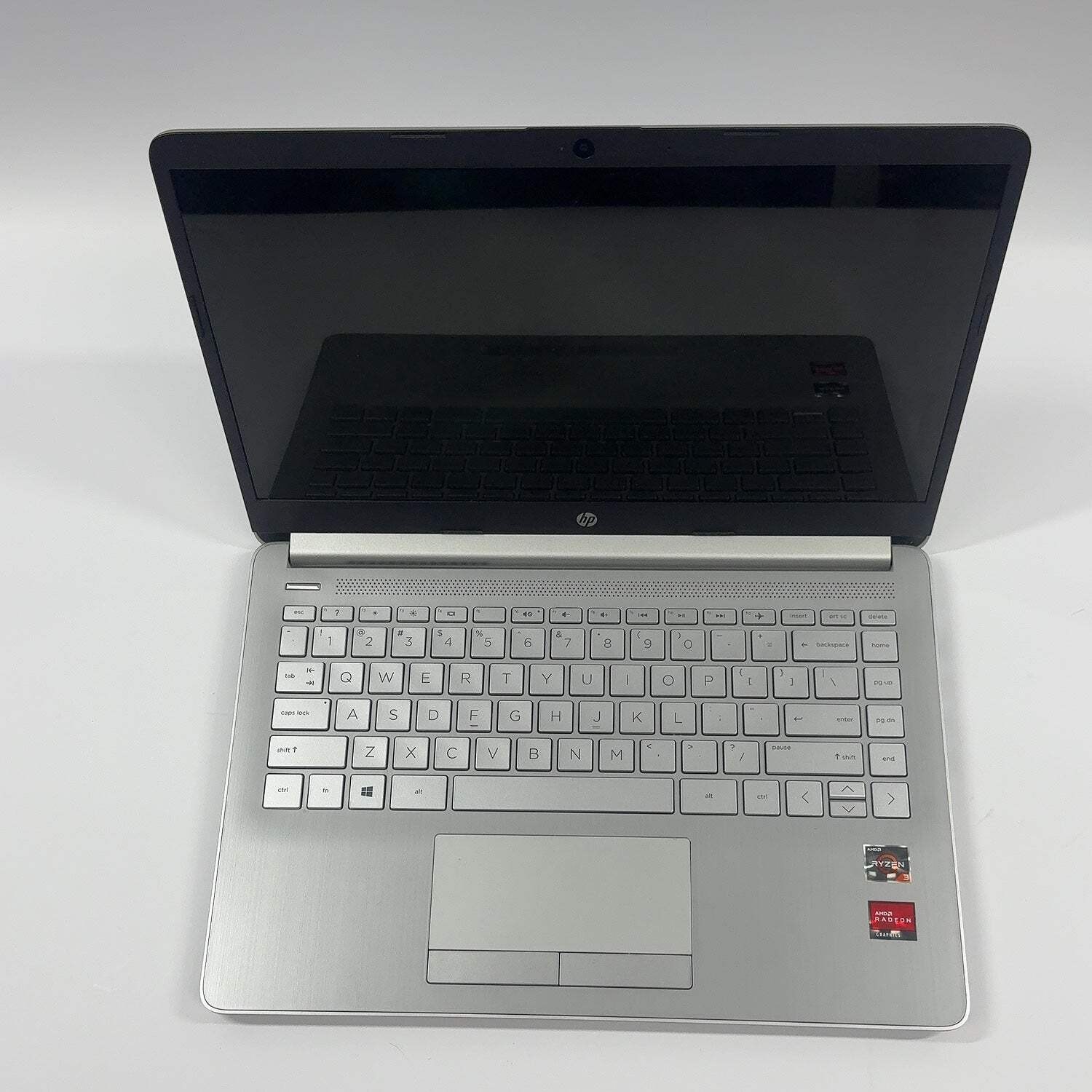 HP Laptop 14-DK1025WM 14″ Ryzen 3 3250U 2.6GHz 4GB RAM 1TB HDD
