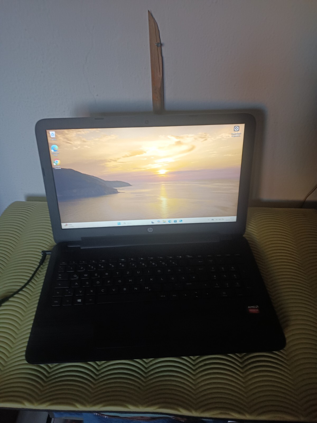 HP 15 ba036ng 15.6″ AMD A8-7410 8gb 128gb m2 AMD R5 M330 2gb WIN11