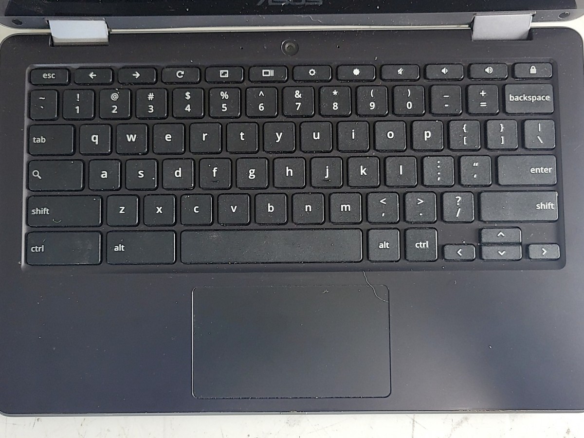 ASUS C213S Chromebook Celeron N3350 32GB 4GB SEE NOTES