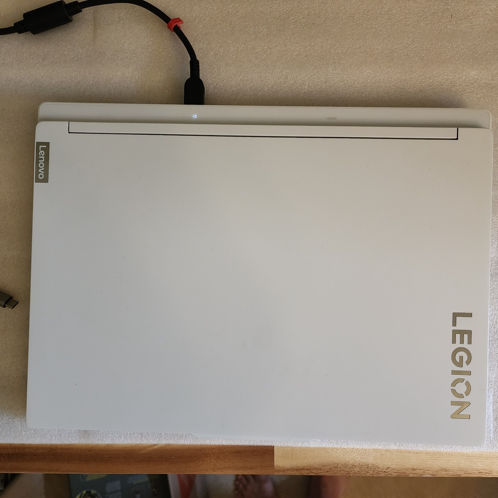 *MINT* Lenovo Legion 7 16IRX9 16″ i7-14700HX 16GB 1TB SSD RTX 4060 Laptop
