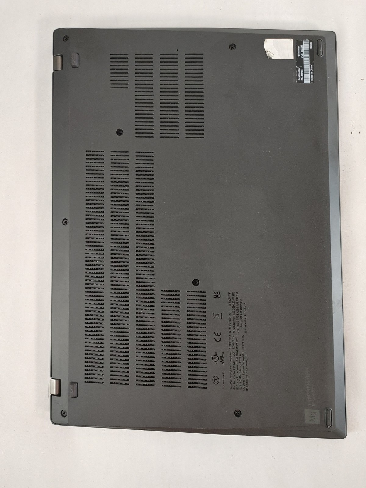 Lenovo ThinkPad P14s Gen 3 Ryzen 5 Pro 6650U 2.90 GHz 16 GB DDR5 No HDD
