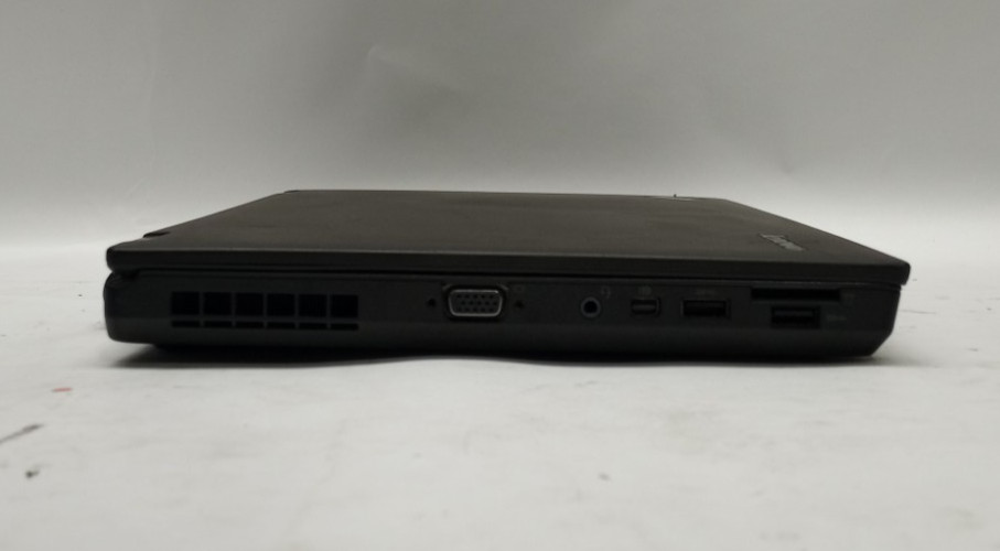 Lenovo ThinkPad T440p 14″HD+ i5-4300M@2.60GHz 8GB RAM NO HDD/NO OS TH056!