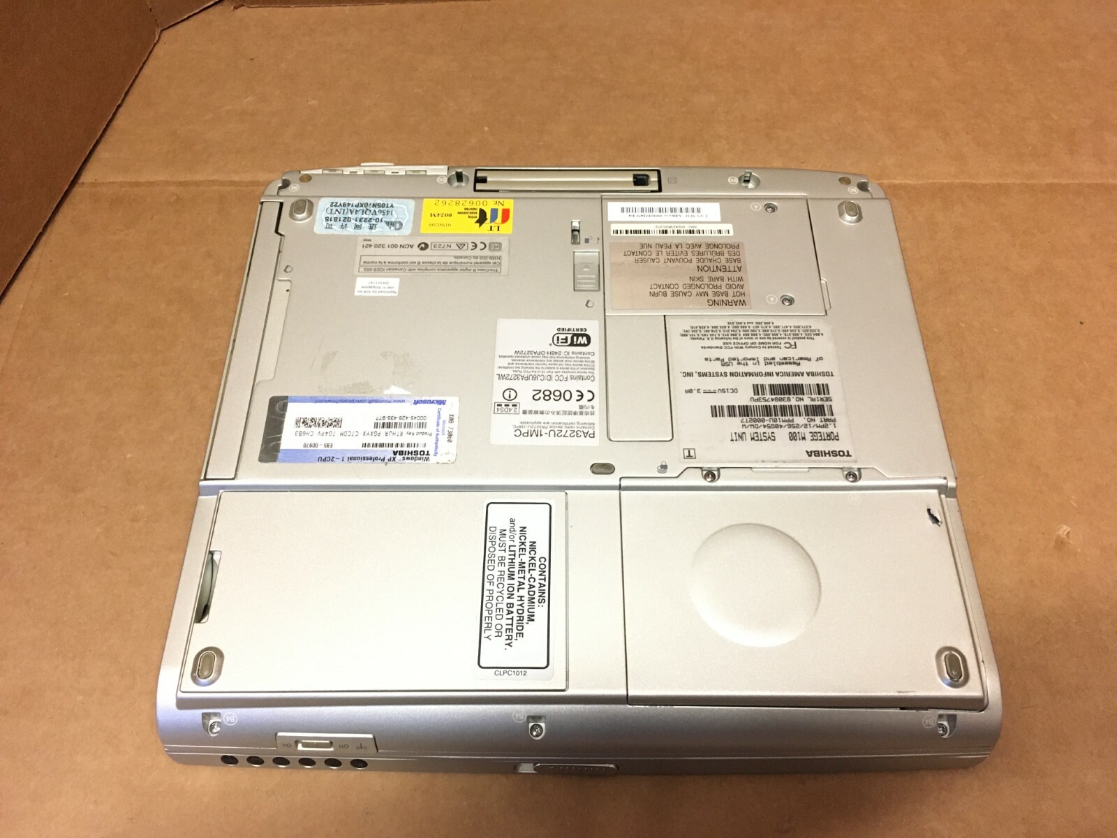 Toshiba Portege M100 PENTIUM M 1.2GHz 256MB RAM 40GB HDD WINDOWS XP WIFI DVD