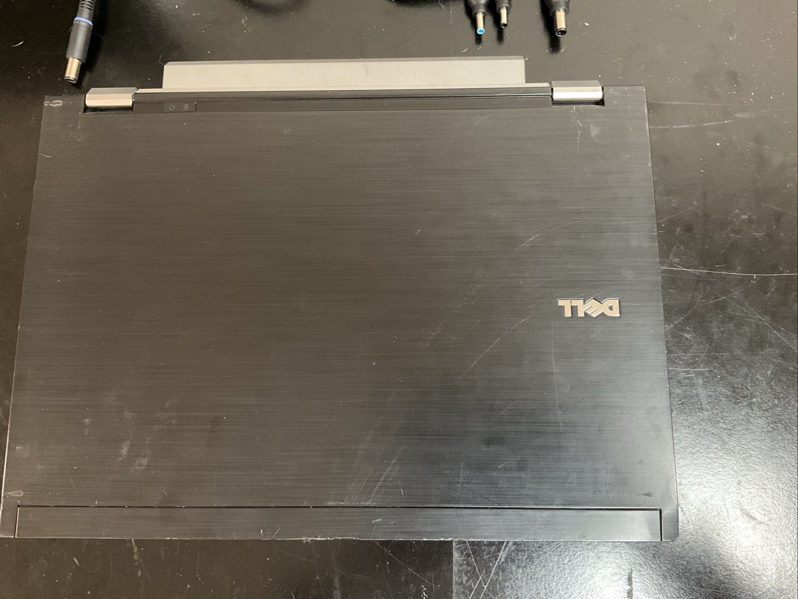 Dell Latitude E6400 14″ Laptop Intel Core 2 Duo 2.40GHz No OS