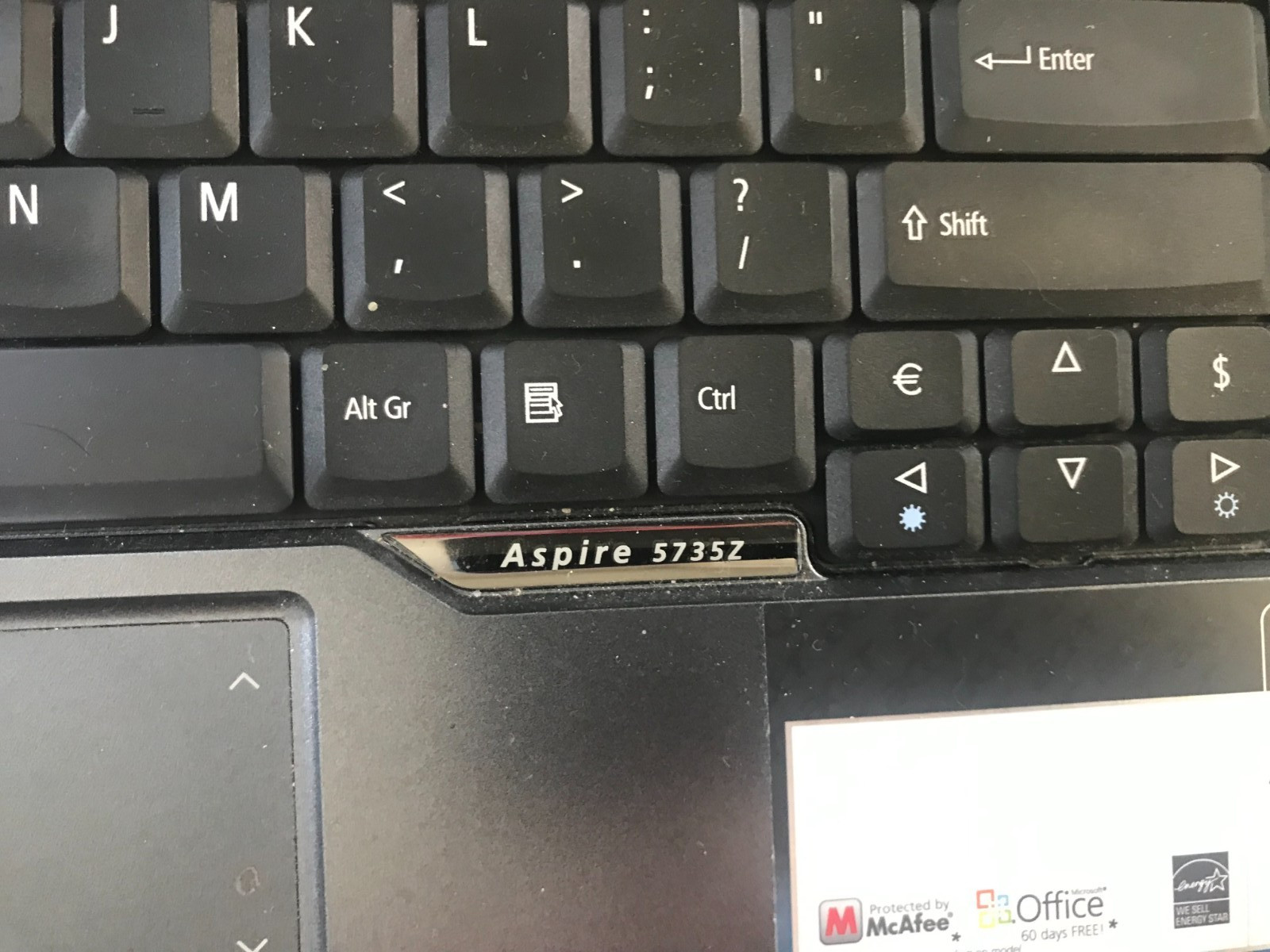 Acer Aspire 5735-4624 15.6″ Intel Pentium Dual T3200 2.00GHz 2GB RAM 160GB HDD