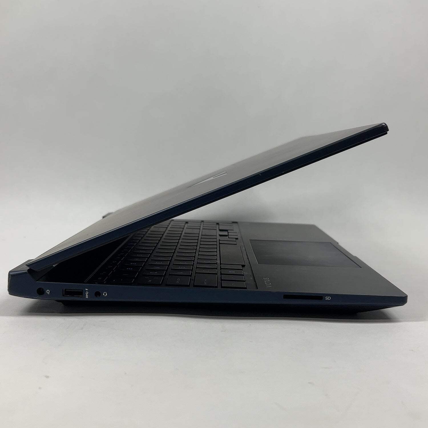 HP Victus 15.6″ i5-12450H 2.0GHz 8GB RAM 500GB SSD 2TB GeForce RTX 3050