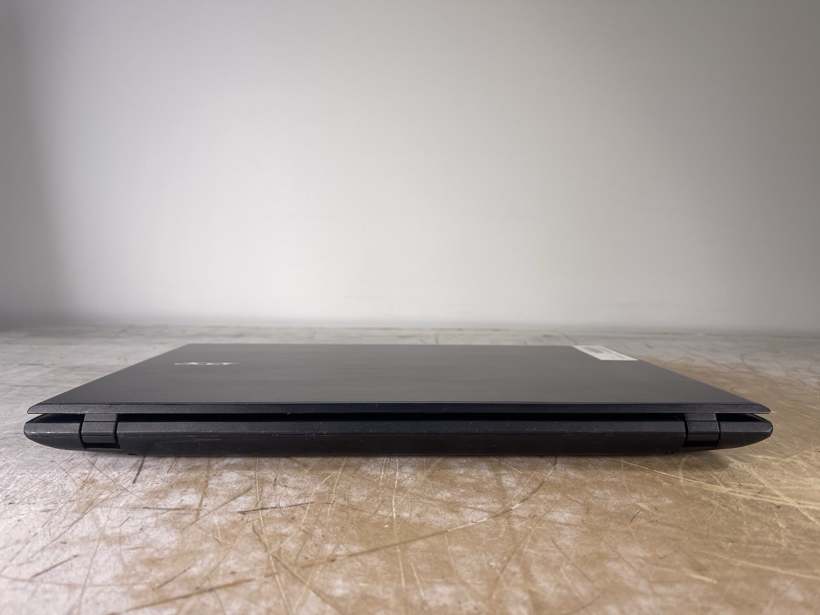 ACER ASPIRE E5-576-392H i3-8130U @ 2.20GHz, 8GB RAM, NO HDD/OS