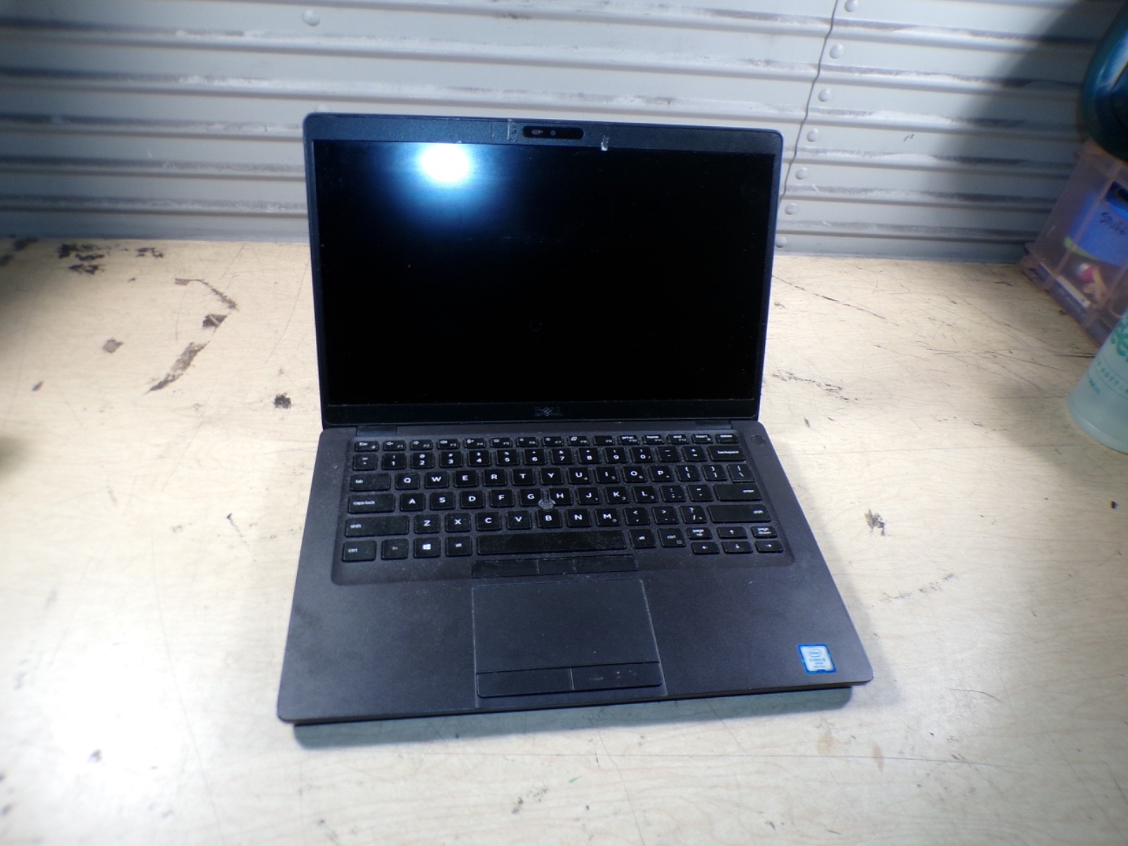 DELL LATITUDE 5401 INTEL CORE I5-9400H 4GB RAM **NO HD/ NO CADDIE/ NO OS/ NO CHA