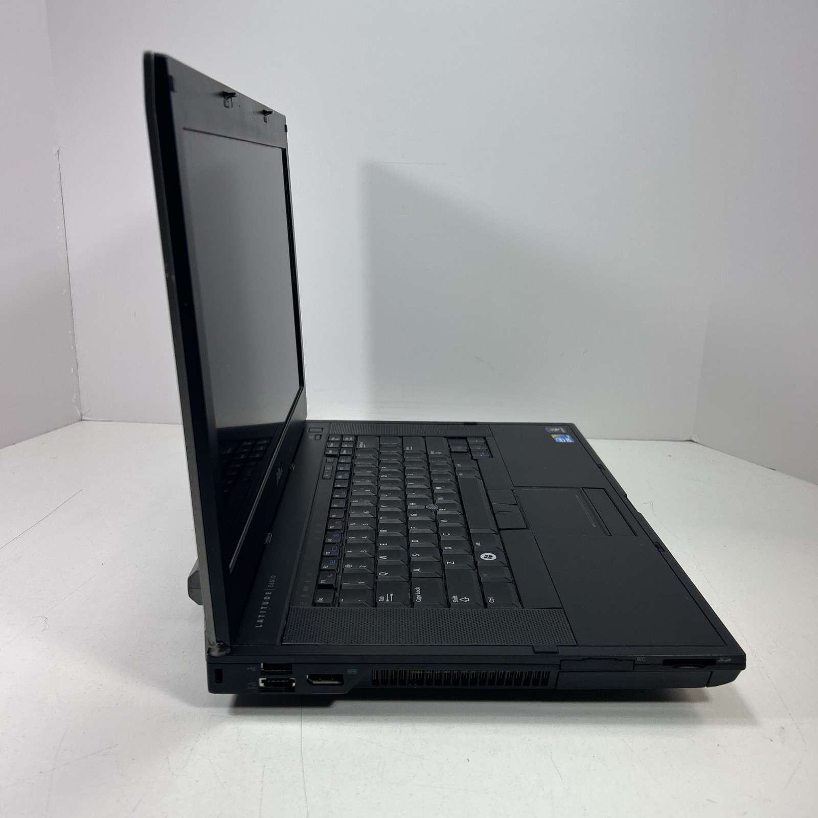 Dell Latitude E6510 i3-M38 2.53GHz 3GB RAM 256GB HDD Windows 7 Home Premium
