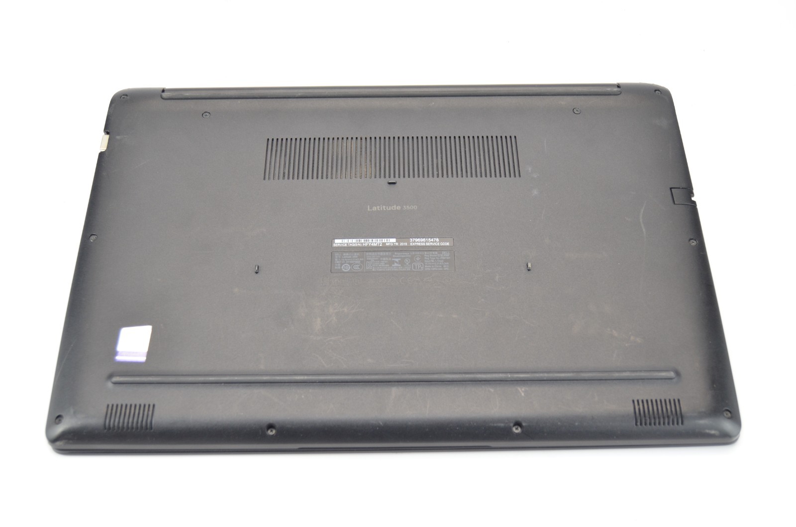 Dell Latitude 3500 15.6″ i7-8565U 1.80GHz 8GB Ram NO HDD/OS FOR PARTS READ