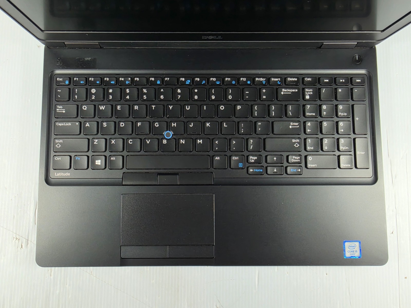 DELL Latitude 5580 15.6″ Intel i5 i5-6200U 16GB RAM 128GB SSD Windows 11