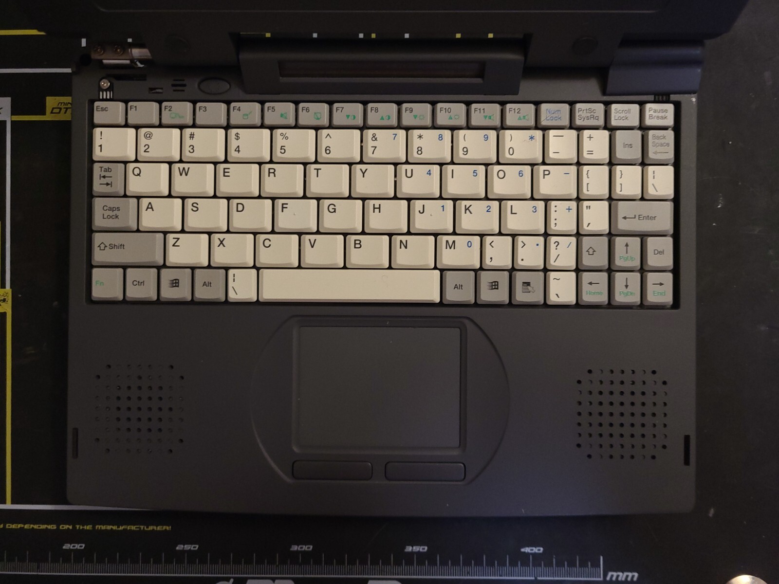 RARE Vintage Soyo PW-9800 (Cyrix MediaGX @233 MHz, 64 MB RAM, Win98SE)