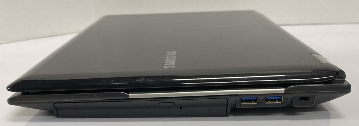 Samsung Notebook RF511 | I7-2630QM | 12GB RAM | 240 GB SSD | NVIDIA GT 540M
