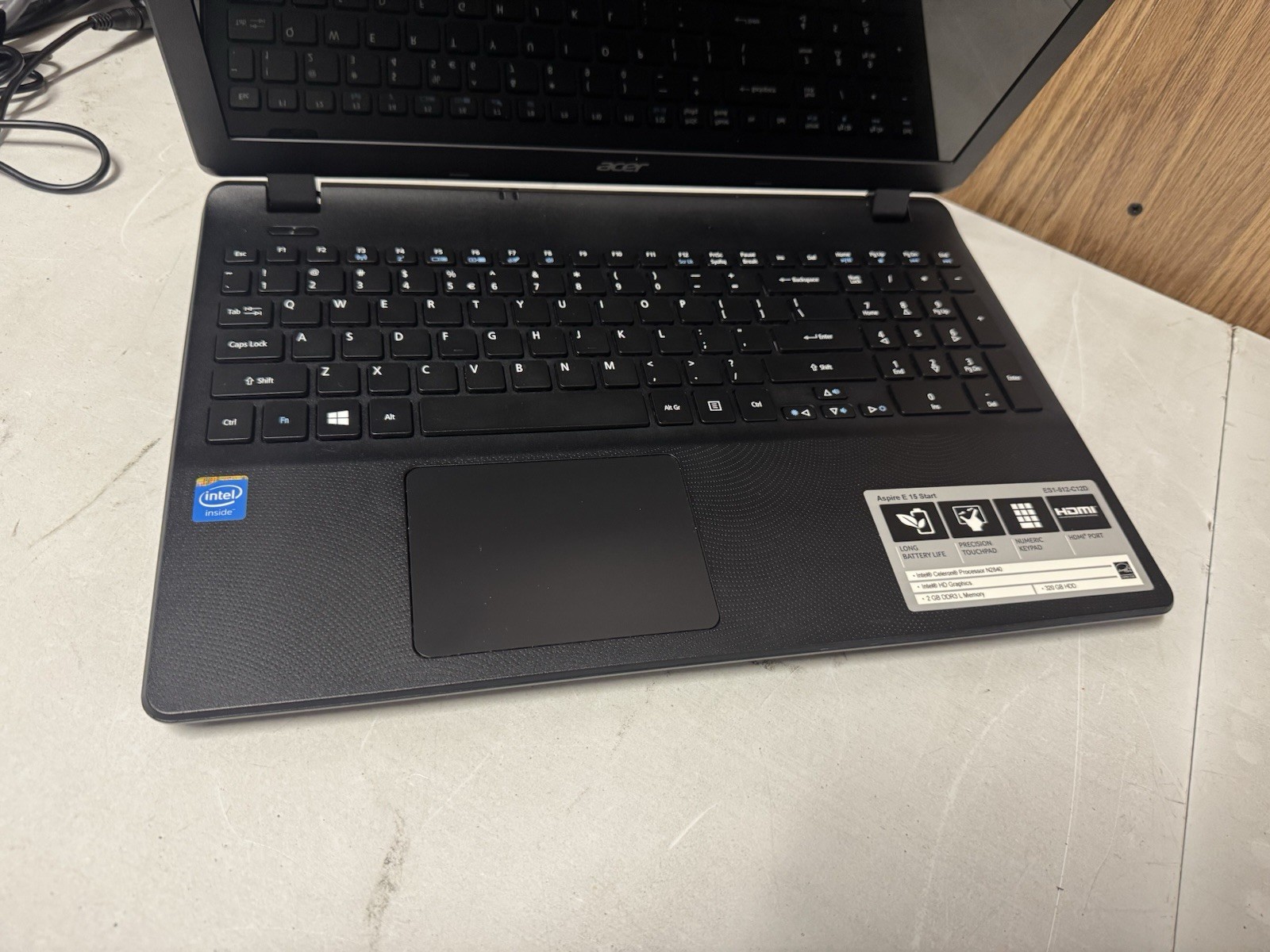 Acer Aspire E15 ES1-512-C12D Celeron N2840 2GB/320GB – Dead Battery AS-IS