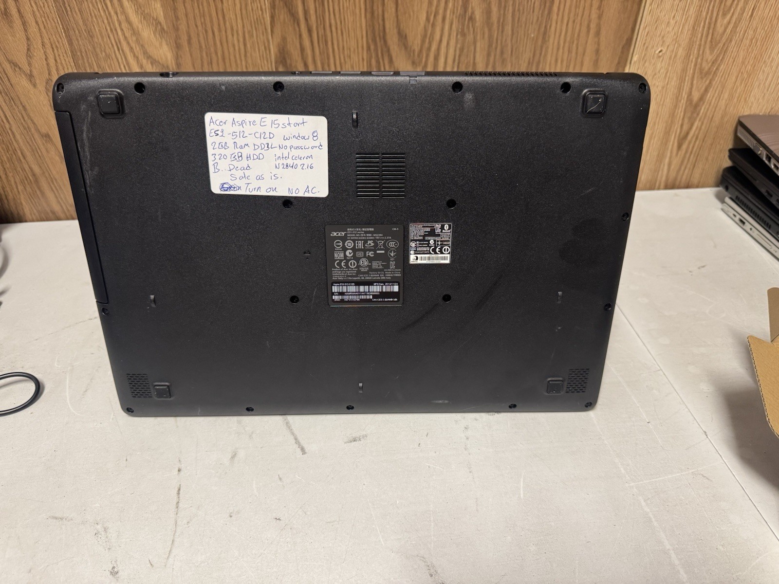 Acer Aspire E15 ES1-512-C12D Celeron N2840 2GB/320GB – Dead Battery AS-IS