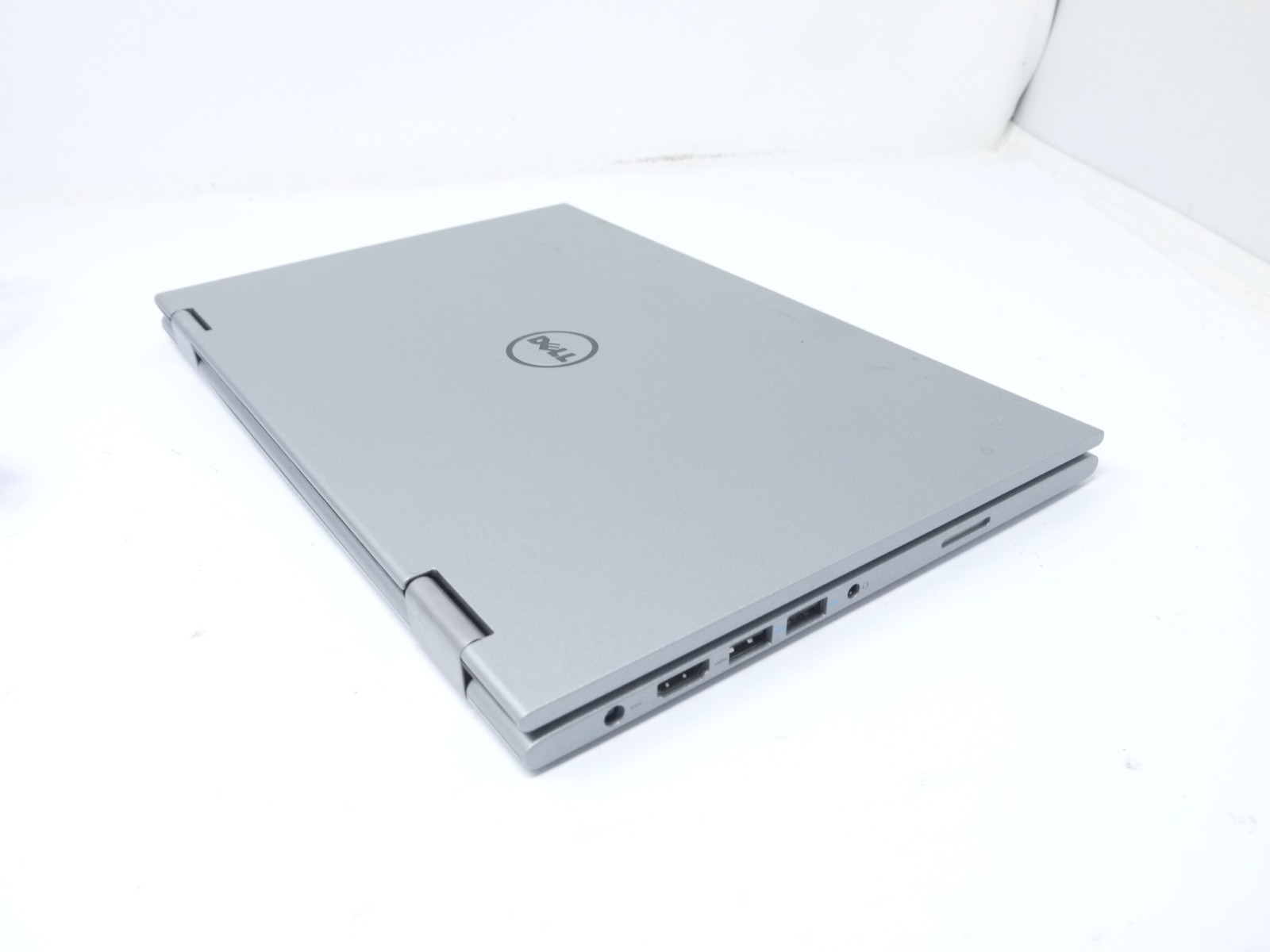 Dell Inspiron 11 11.6″ 2-in-1 Laptop – Pentium N3700 / 4GB / 500GB HDD / Win10
