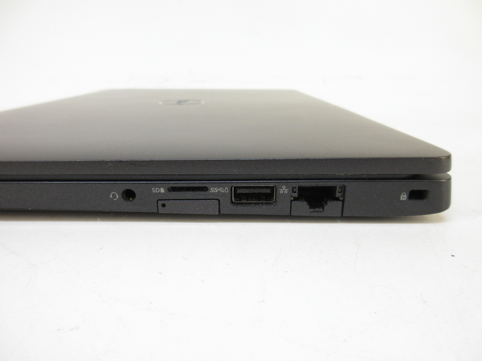 Dell Latitude 5300 13.3″ – i5-8365U 1.60GHz, 8GB RAM, 256GB SSD, Windows 11 Pro