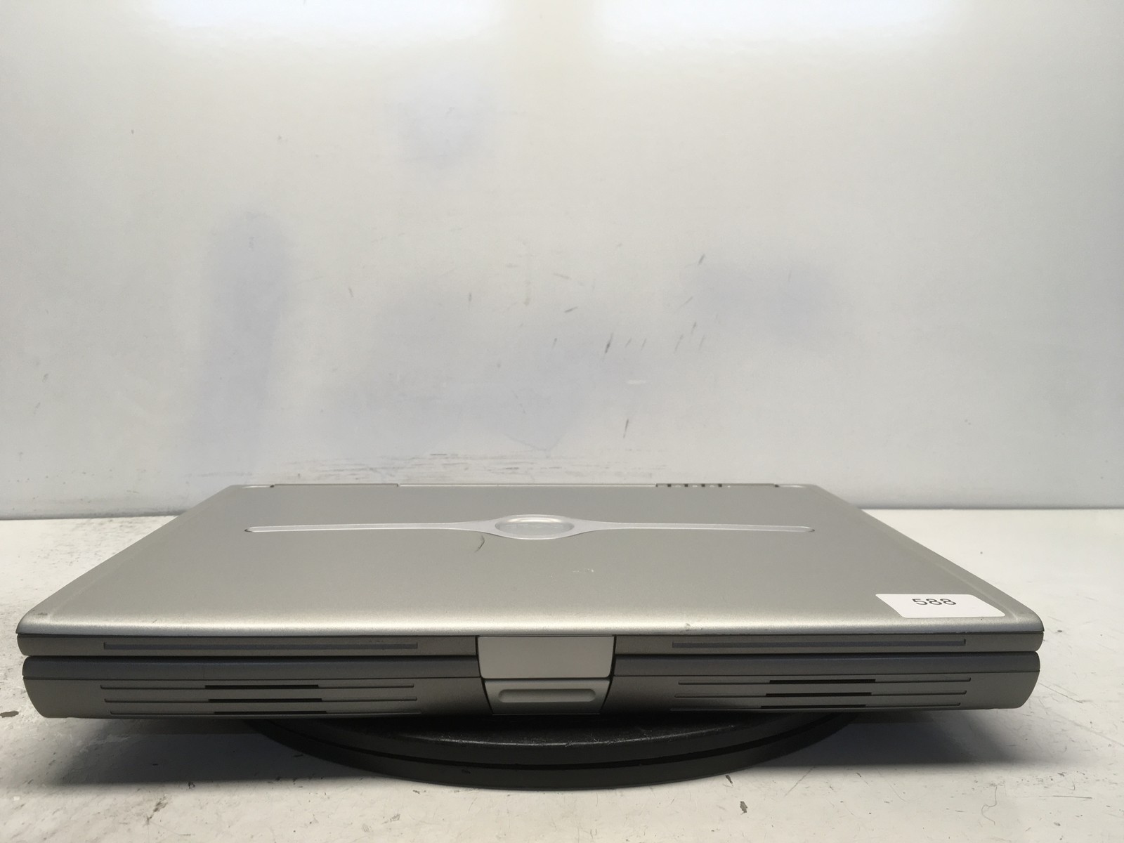 Dell Inspiron 8500 Intel Pentium 4 2.4GHz 2 GB NO HDD No Batt