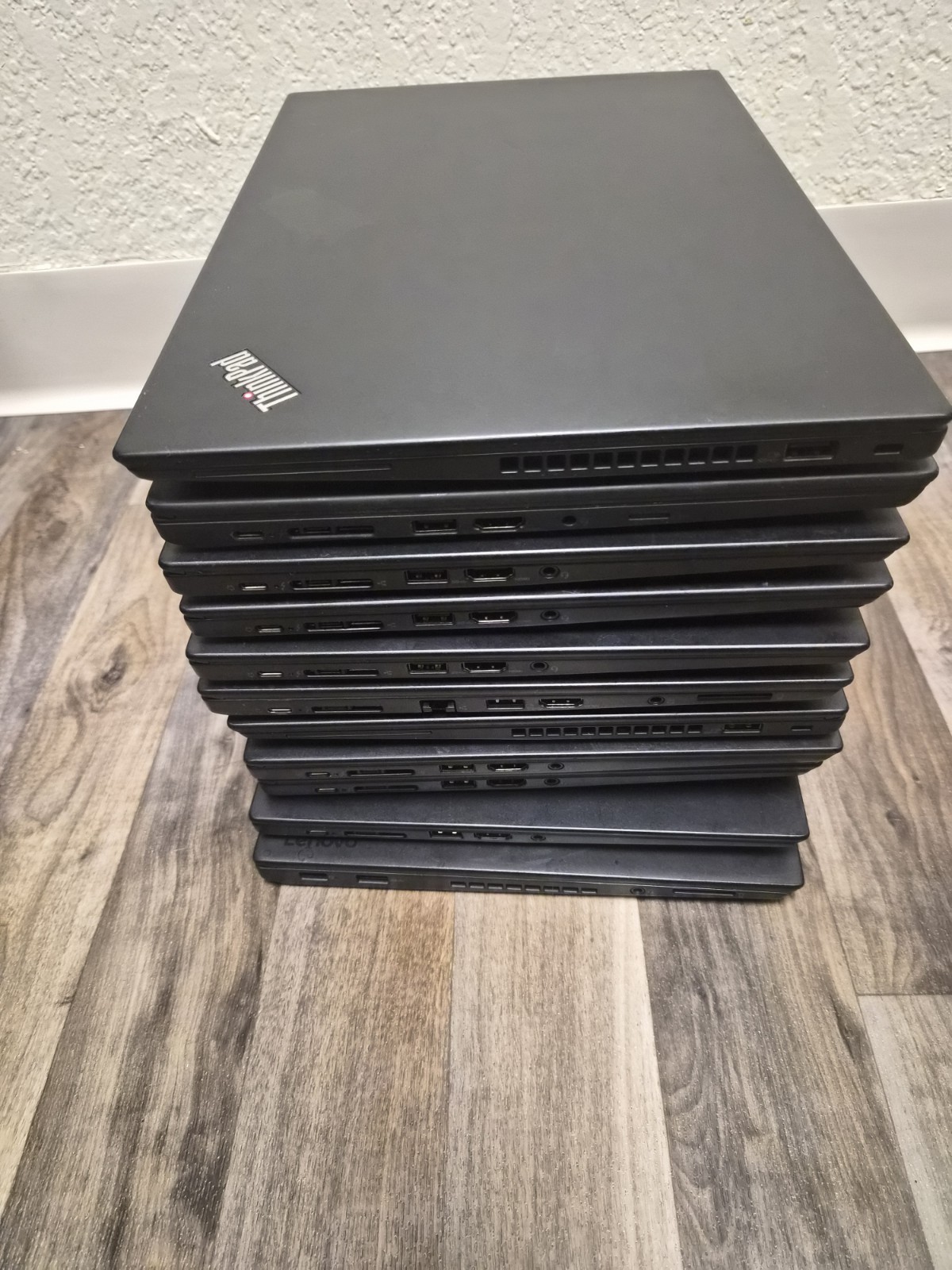 Lenovo ThinkPad T490s Intel Core i5-8365U 1.6Ghz 16GB Ram No SSD 14″ Laptop