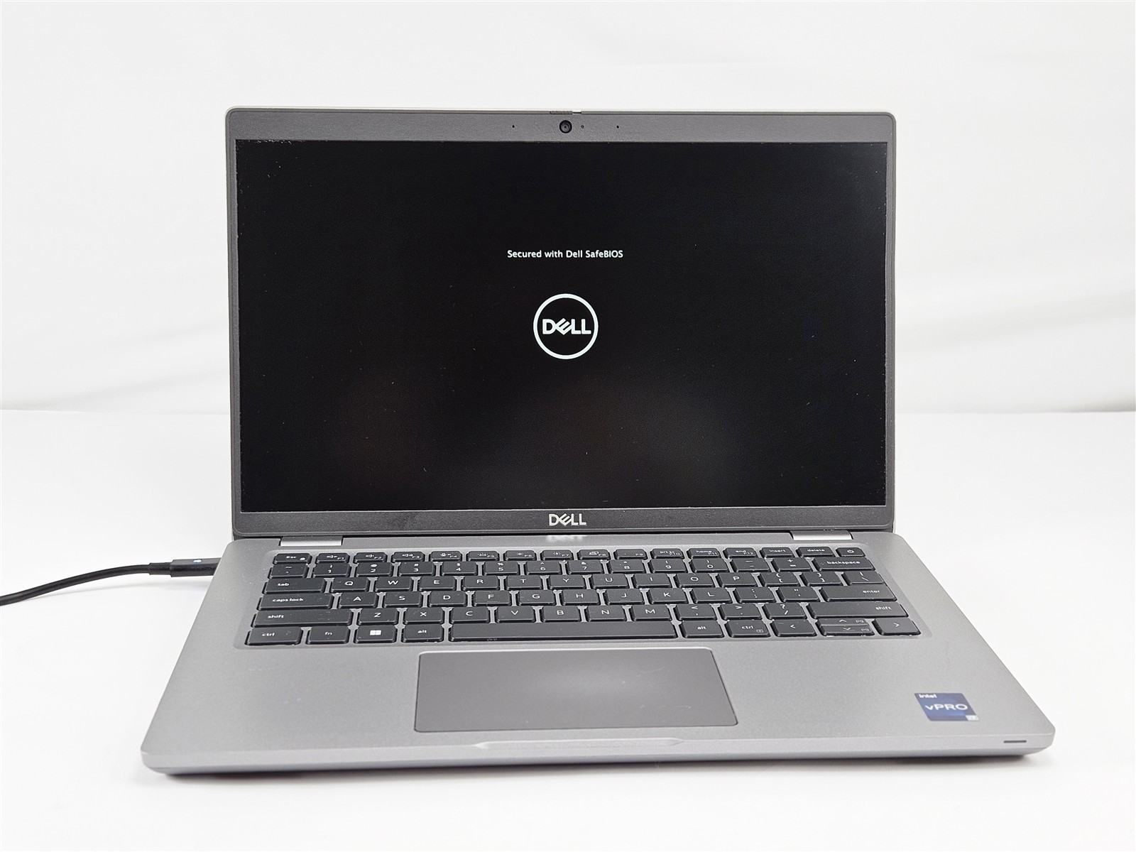 Dell Latitude 5431 Intel Core i7-1270P 16GB 256GB SSD 14″ Grey