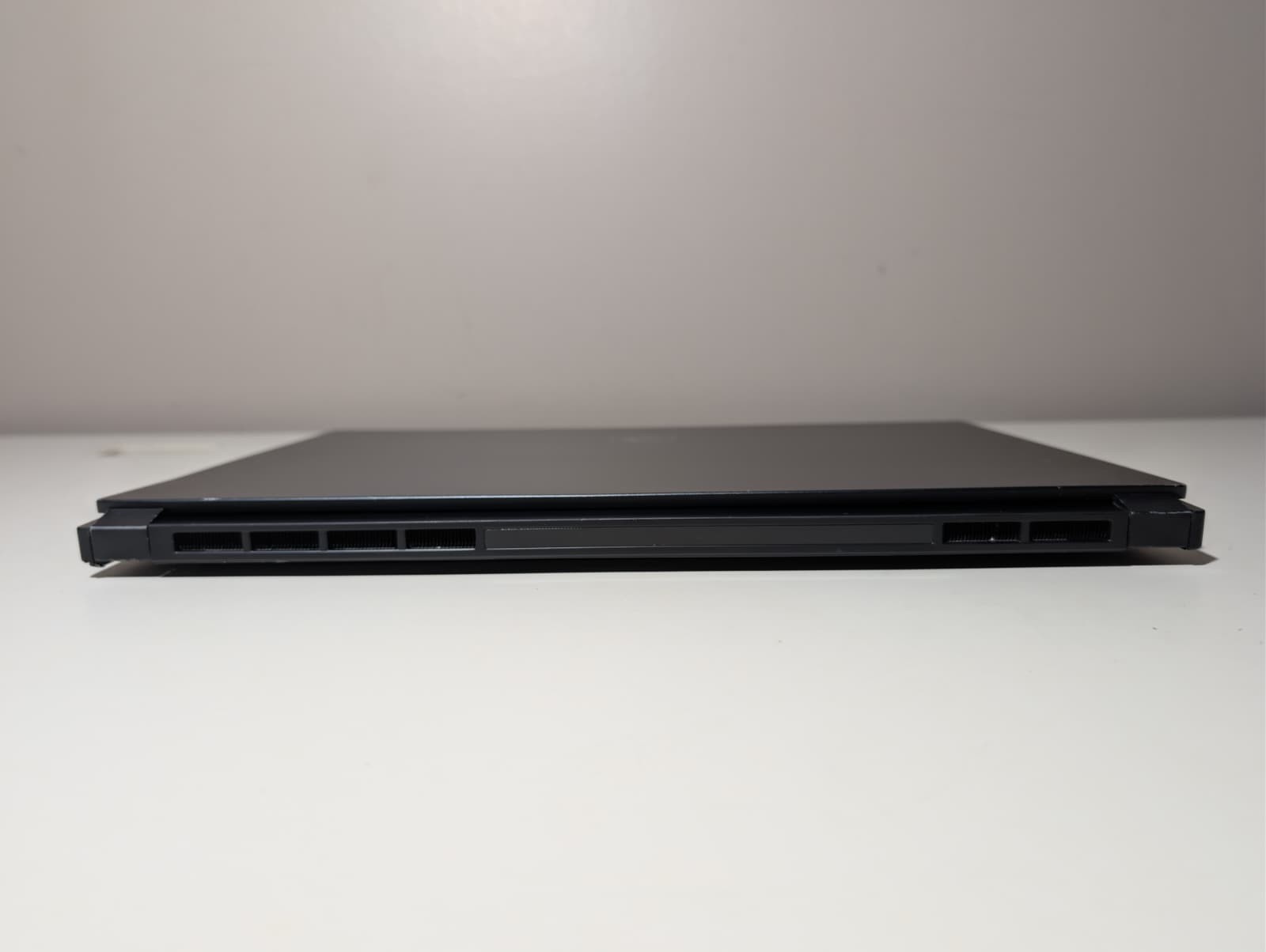 MSI GS66 Stealth | i7 10th 32GB RAM 1TB SSD | FHD@300Hz RGB NVIDIA 2070 Super