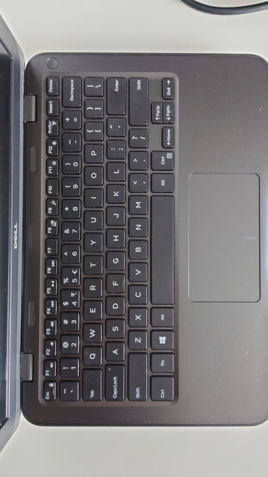 Laptop Dell P24T Inspiron 3180 11.6″ with Charger – Working