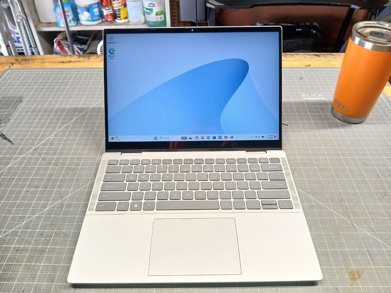 Dell Inspiron 14 7430 2-in-1 14″ Touch i7-1355U 16GB RAM 1TB SSD Mint W/ Charger