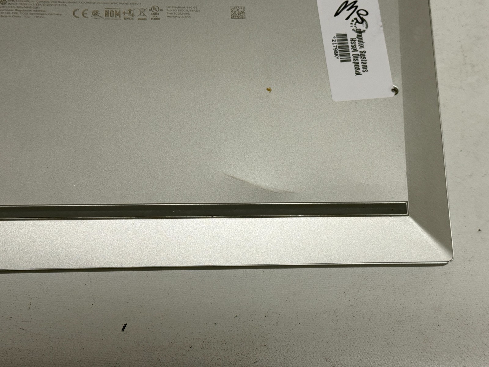 HP EliteBook 840 G8 14″ (i5-1145G7 – 8GB RAM – 256GB SSD – Win11Home)