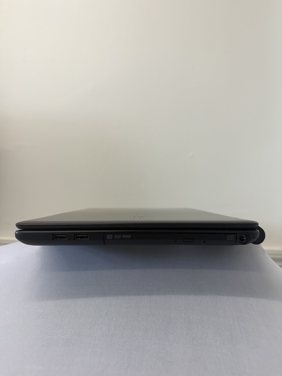 Acer Aspire E1-532-2616 Laptop – Intel Celeron 2957U – Read Des