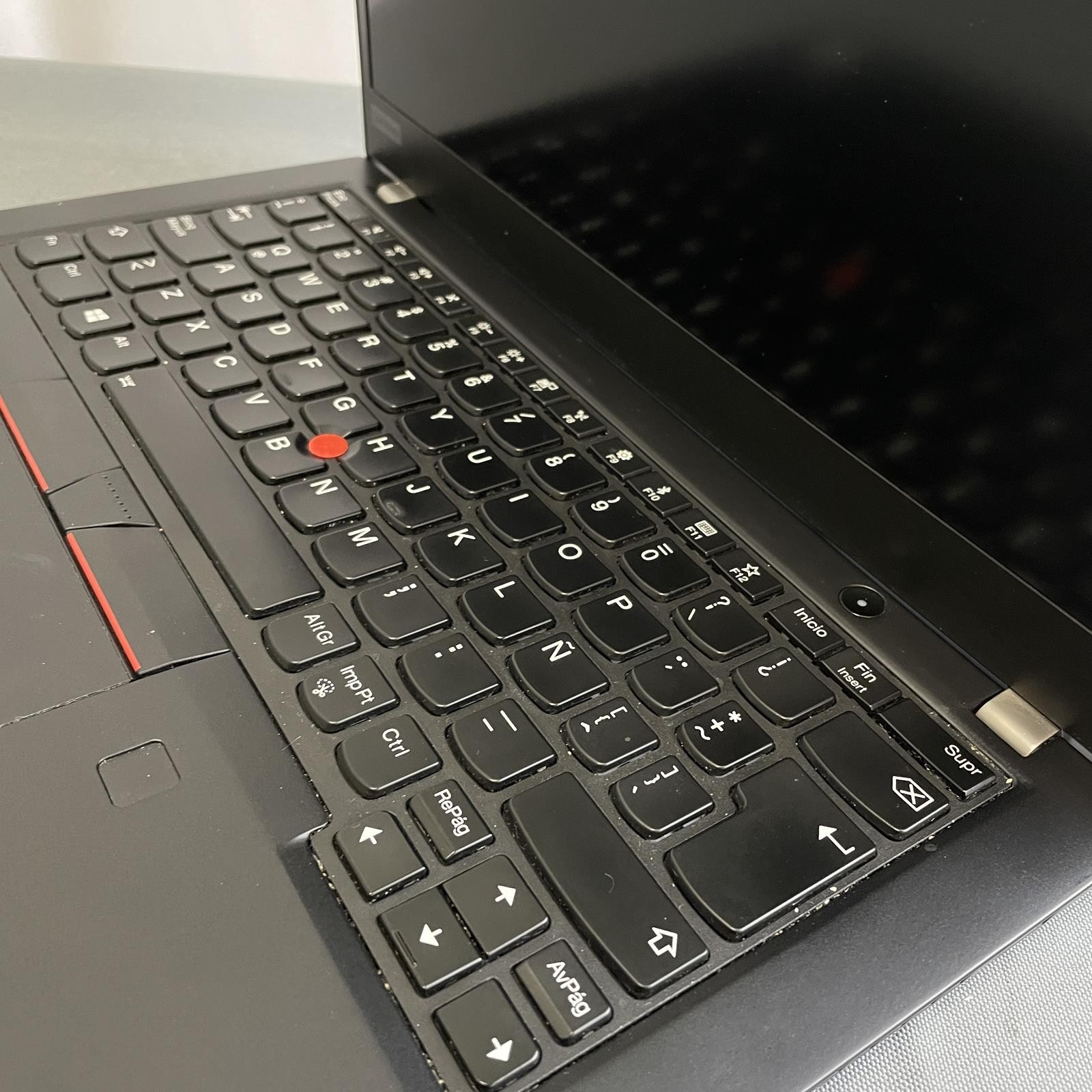 Lenovo ThinkPad X390 13.3 in, i7-10510U, 16GB RAM, No SSD | #2225 PARTS (READ)
