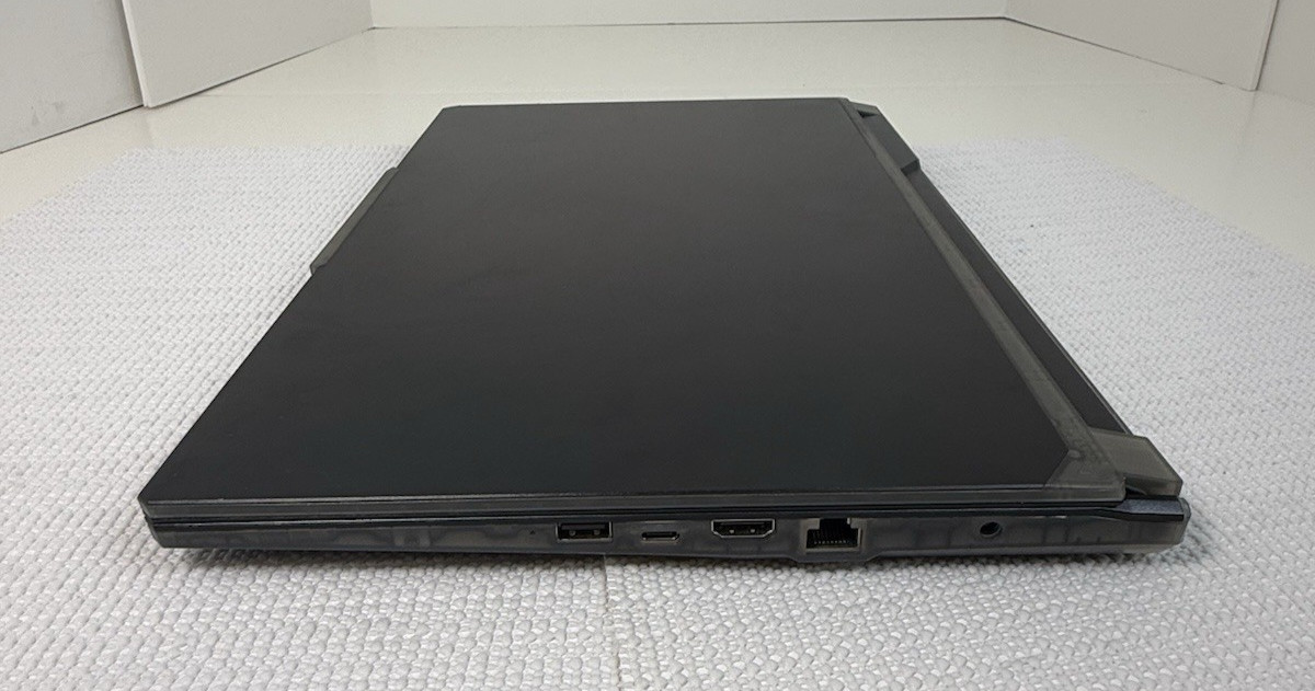 MSI Cyborg 15 15.6″ AI A1VEK-079US FOR PARTS OR NOT WORKING [Power Issue]