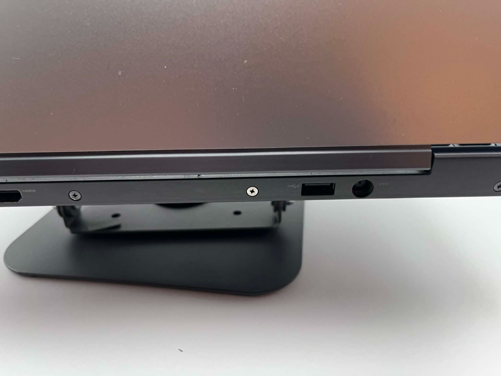 Dell Latitude|Linux Mint| i5-4310U| Backlit Keys |8GB RAM | 128GB SSD | 1 YR WTY