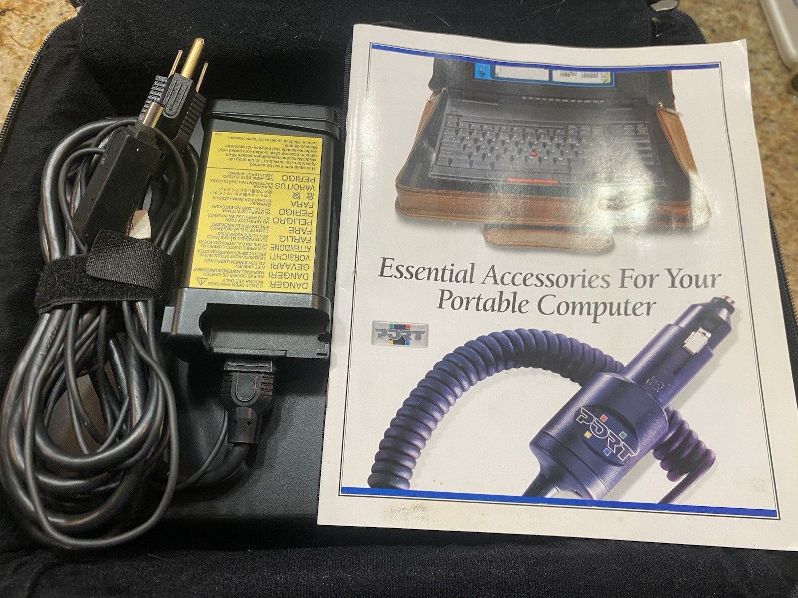 Rare Vintage IBM ThinkPad 365X  LAPTOP WINDOWS 95