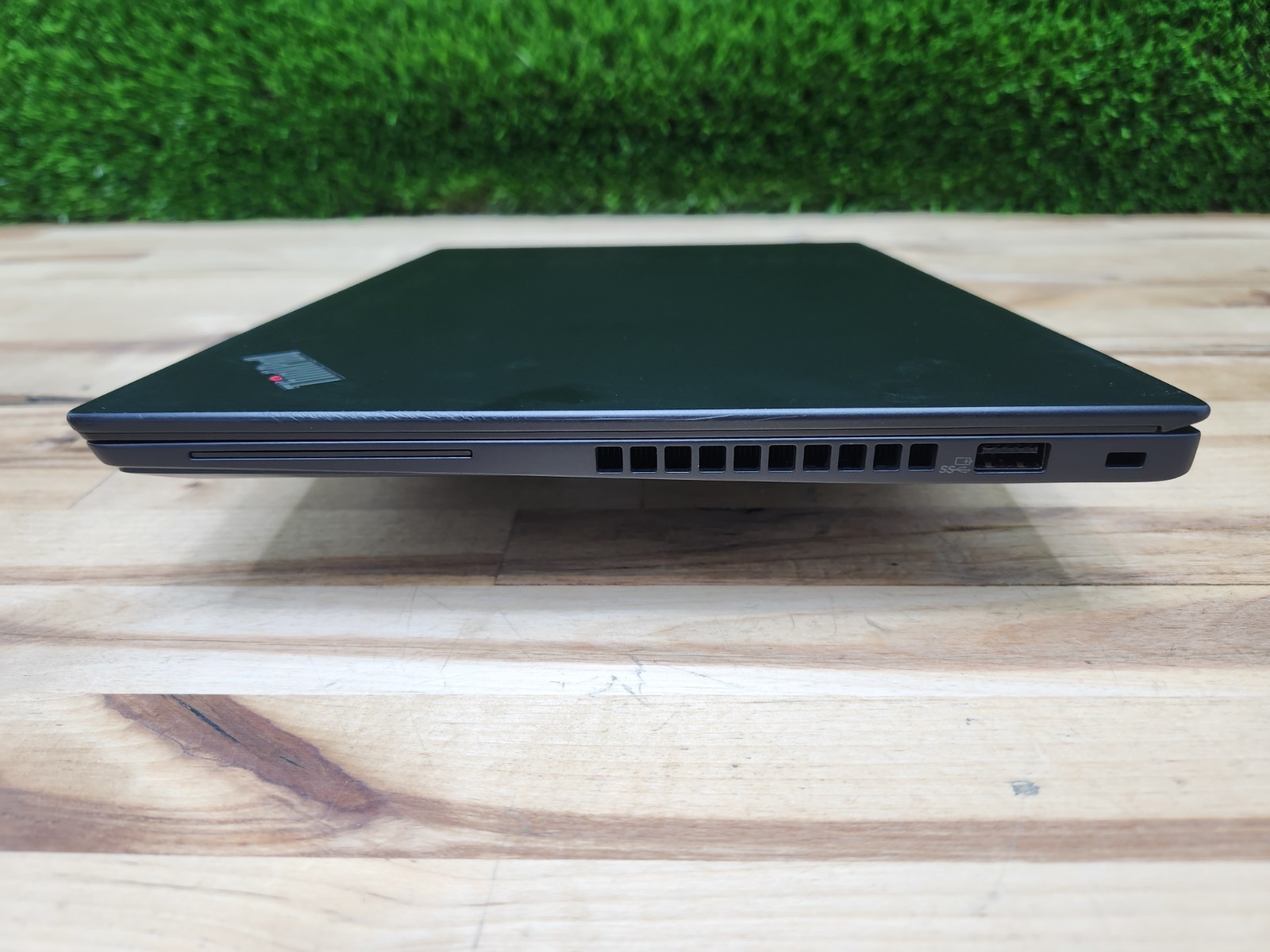 Lenovo ThinkPad X13 Gen 1 13.3″ FHD Touch i7-10610U 1.8GHz 16GB 256GB SSD Win11~