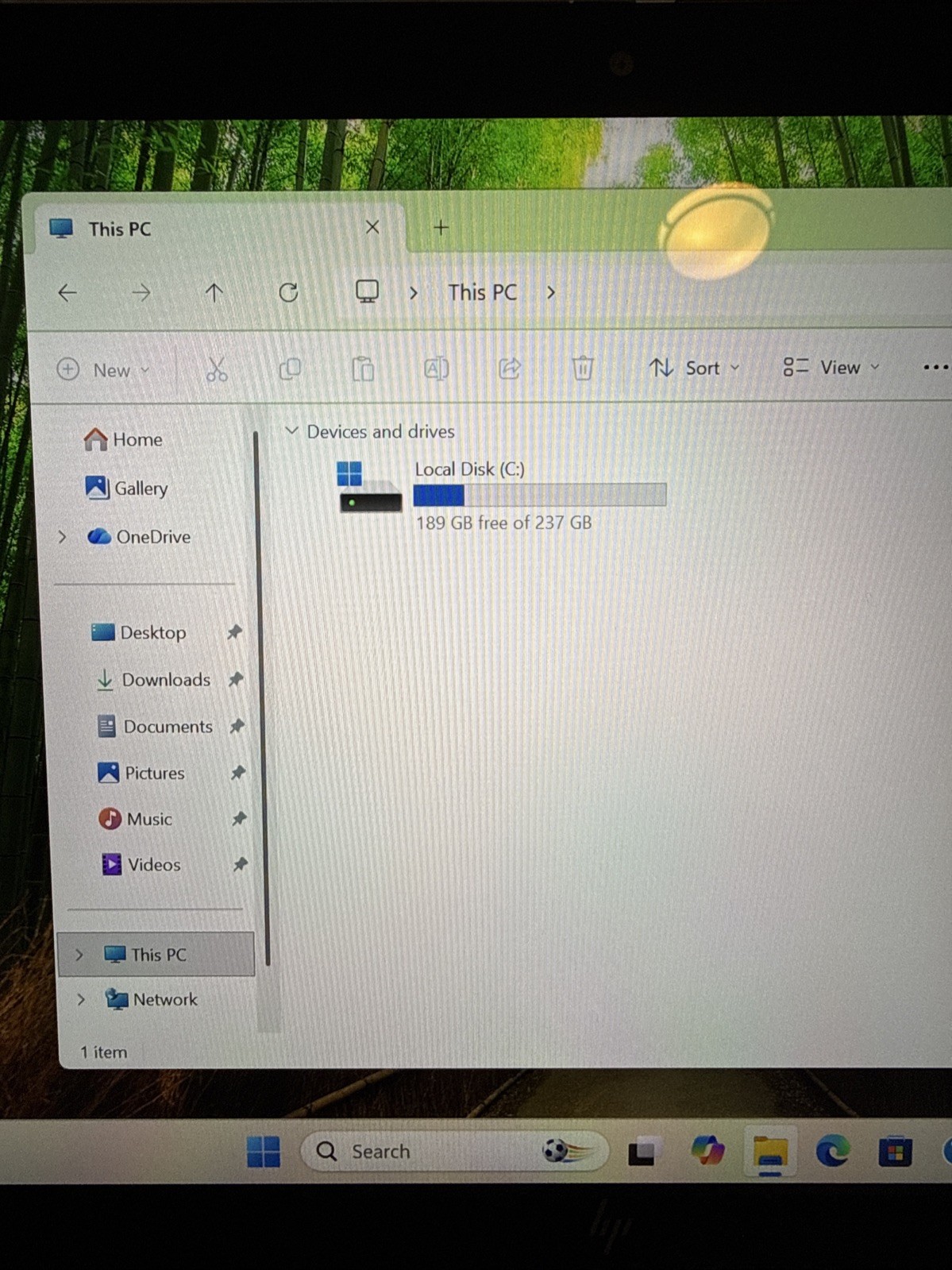 HP EliteBook x360 1040 G6 (Intel Core i5 8th Gen @ 1.60GHz, 8GB RAM, 256GB SSD)
