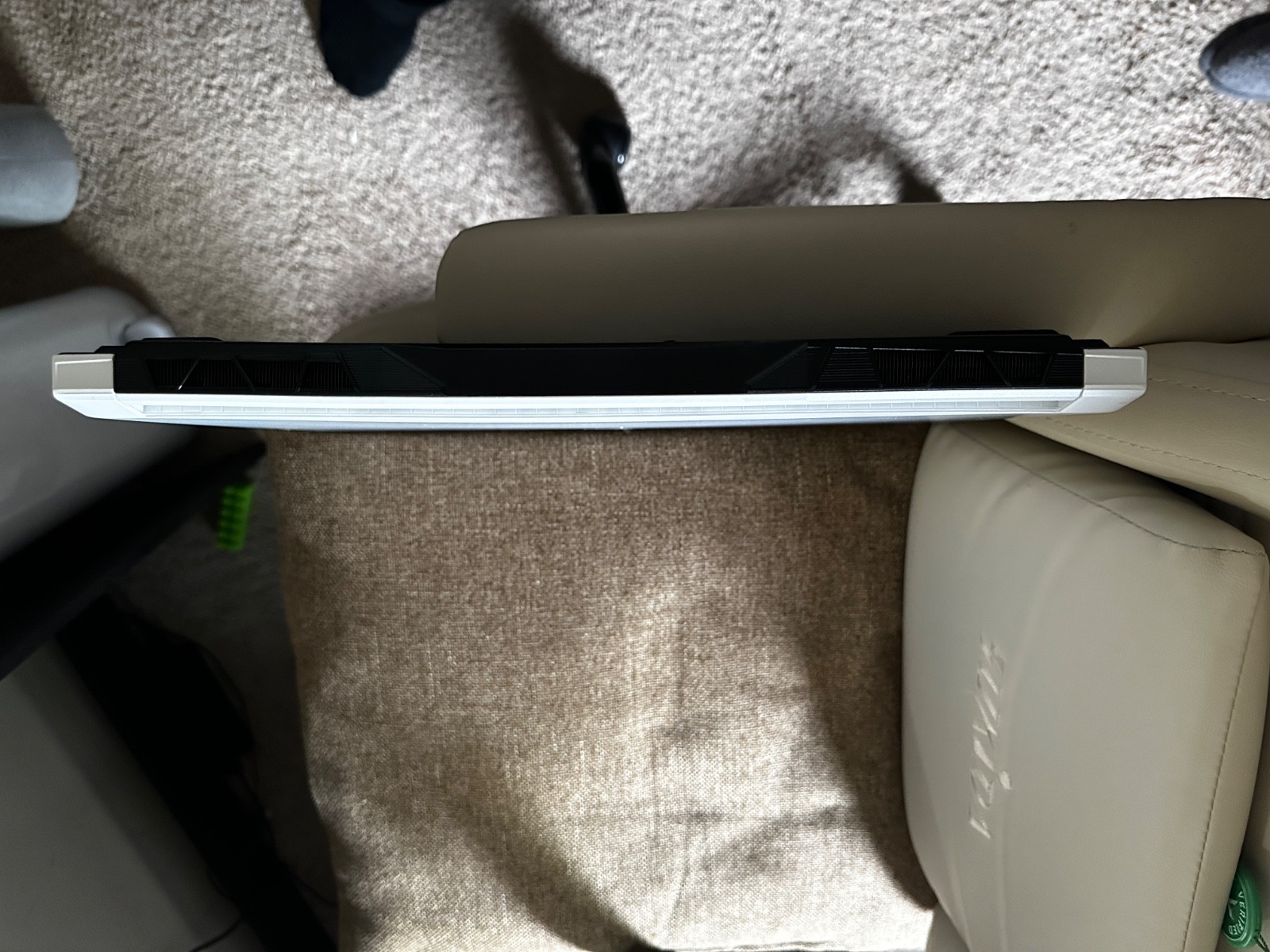 MSI Sword 15 A12UE-605 15.6” 1080p 144hz i7 12650H RTX 3060 16GB RAM 1 TB SSD
