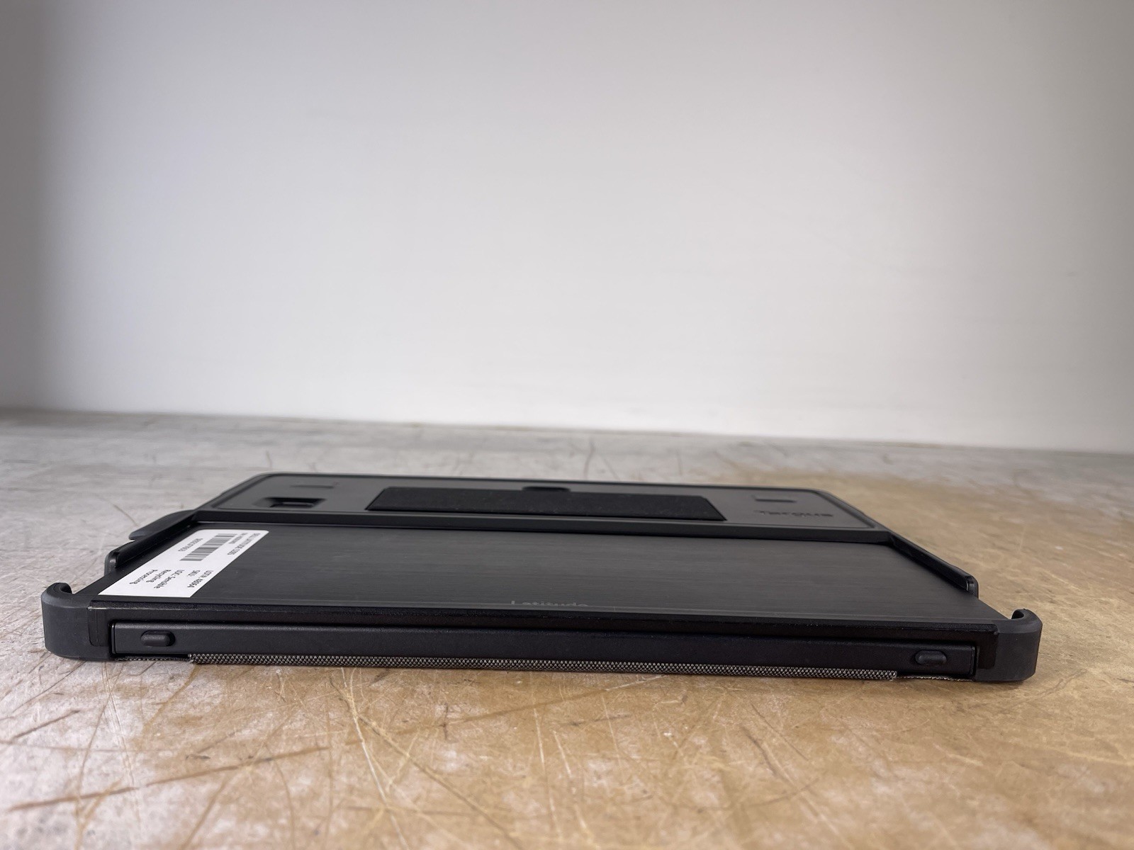DELL LATITUDE 5285 I5-7300U @ 2.6GHz, 8GB RAM, NO HDD/OS
