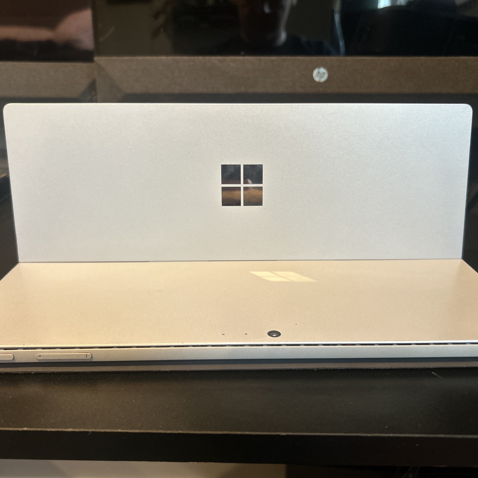 Microsoft Surface Pro 5 i7-7660U 16GB RAM 512GB SSD 12.3″ Silver + Keyboard