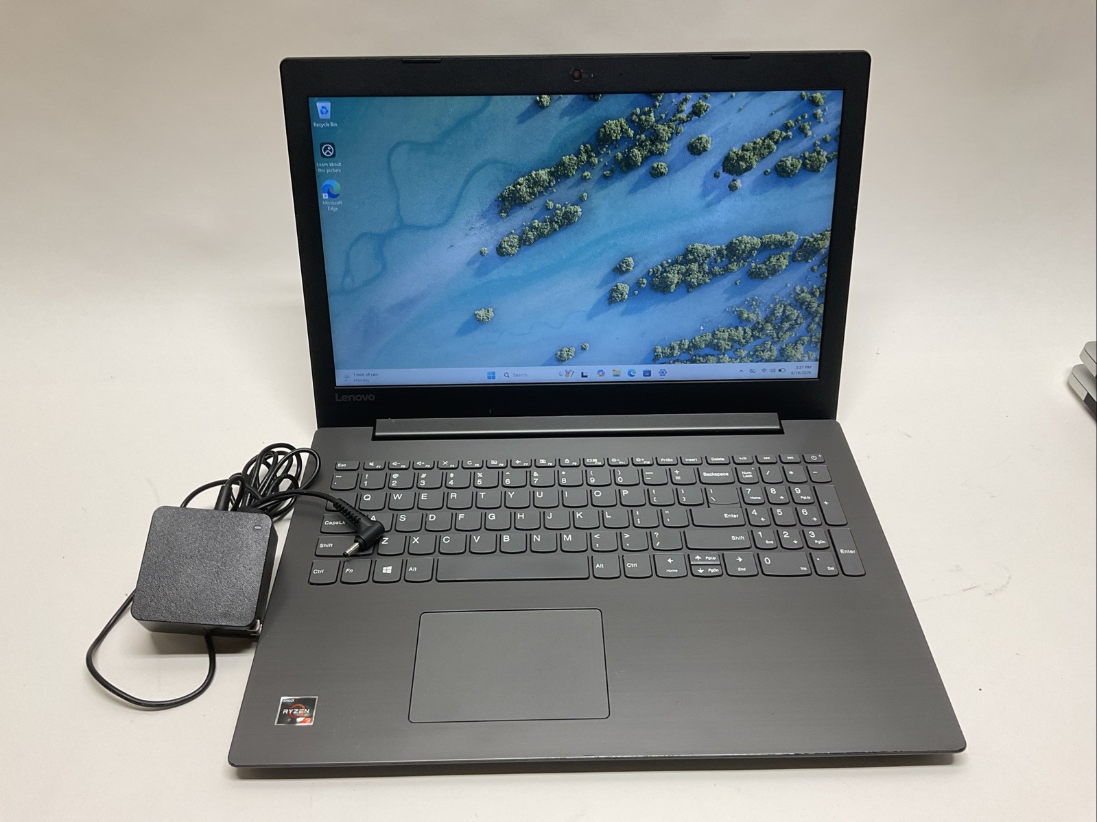 Lenovo IdeaPad 330-15ARR 15.6″ Windows 11 CPU AMD Ryzen 3 2200U RAM 8GB HDD 1TB