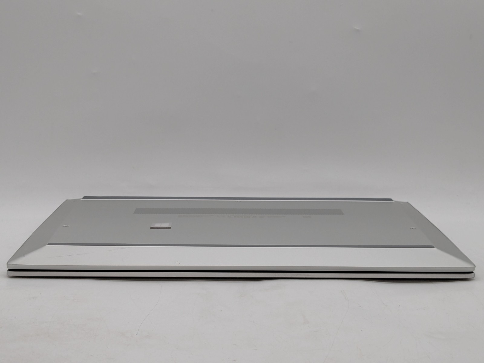HP Elitebook 840 G8 14″ FHD I7-1165G7 256GB SSD 16GB W11P Webcam Backlit FPR