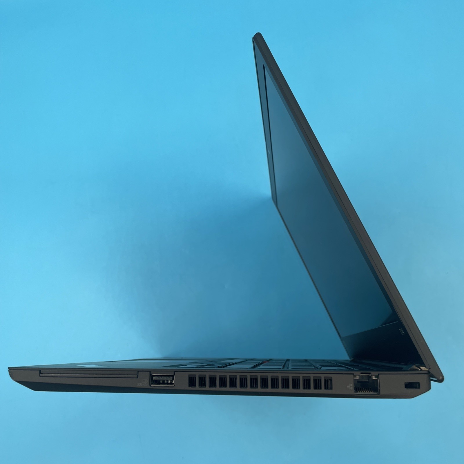 Lenovo ThinkPad T14 | Ryzen 5 Pro 4650U | 16GB RAM | 256GB SSD | W11 PRO | 73%