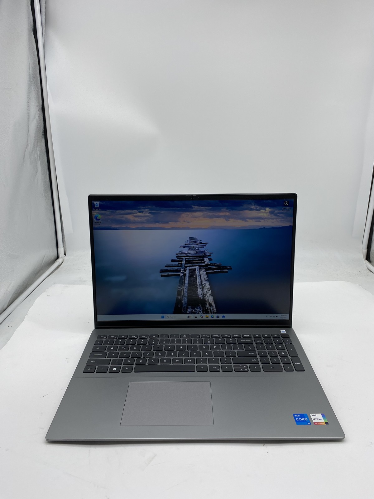 Dell Vostro 5620 Laptop Intel Core i5 1240P 1.7GHz 16GB RAM 256GB SSD W11P
