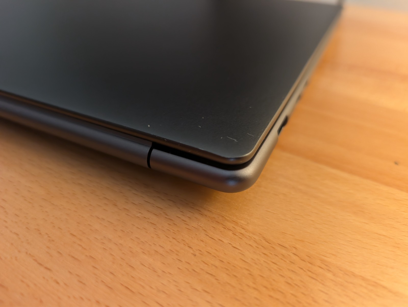 Lenovo Slim 7 Pro X 14.5″ 3K 120Hz | AMD Ryzen 7 6800HS | RTX 3050 | 16GB RAM |